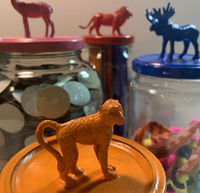 Painted Animal Jar (Ages 5 – 15)